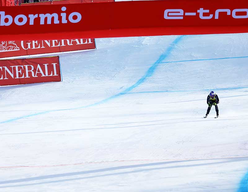 Il programma delle gare settimanali: impegnati sci alpino, fondo, salto con gli sci in Coppa del mondo