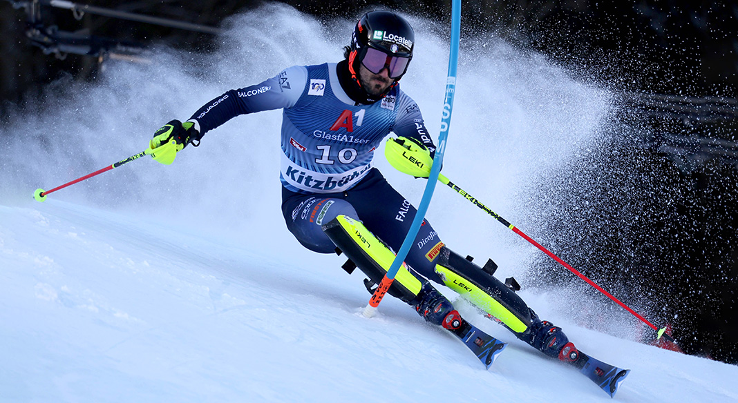 Lo slalom di Kitzbühel è di Linus Strasser. Bene Tommaso Sala, nono con  Vinatzer 16o - FISI